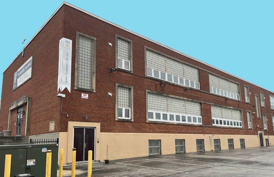 More Photos Of 603 Saint Agnes Ln, Baltimore Schools For Lease