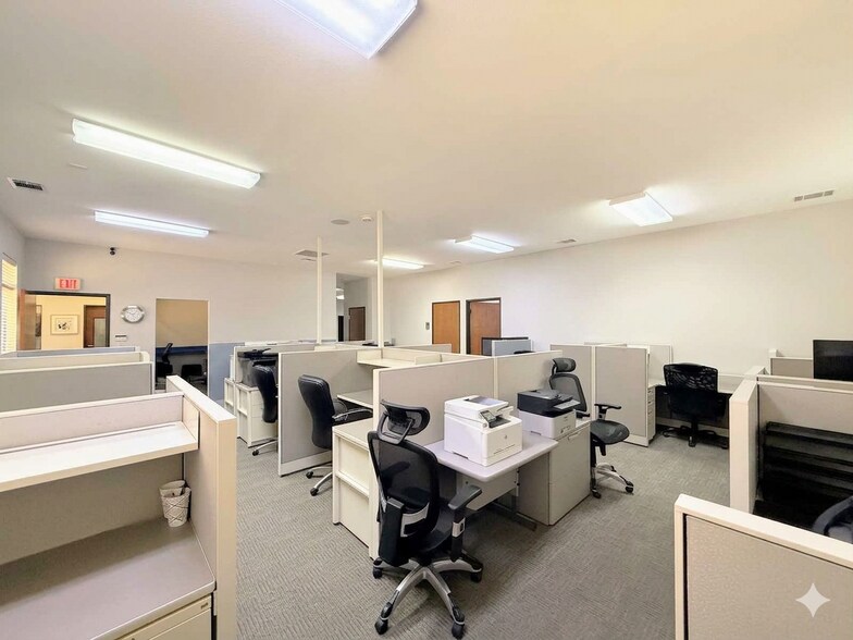 More Photos Of 4512 Legacy Dr, Plano Medical For Lease