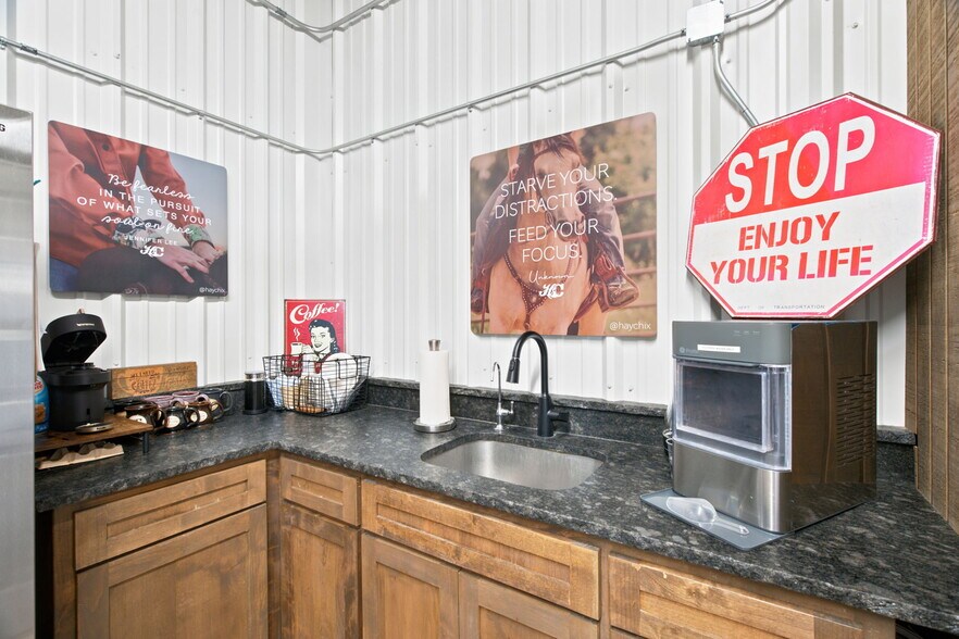 More Photos Of , Mineral Wells Unknown For Sale