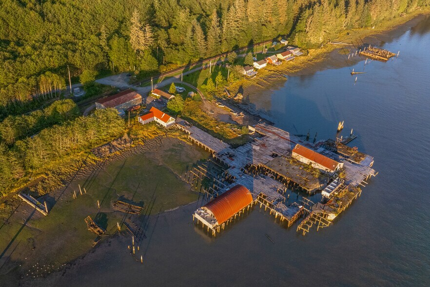 More Photos Of 3900 Skeena Dr, Port Edward Land For Sale