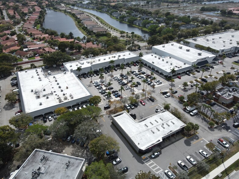 More Photos Of 11210-11300 Pines Blvd, Pembroke Pines Unknown For Lease