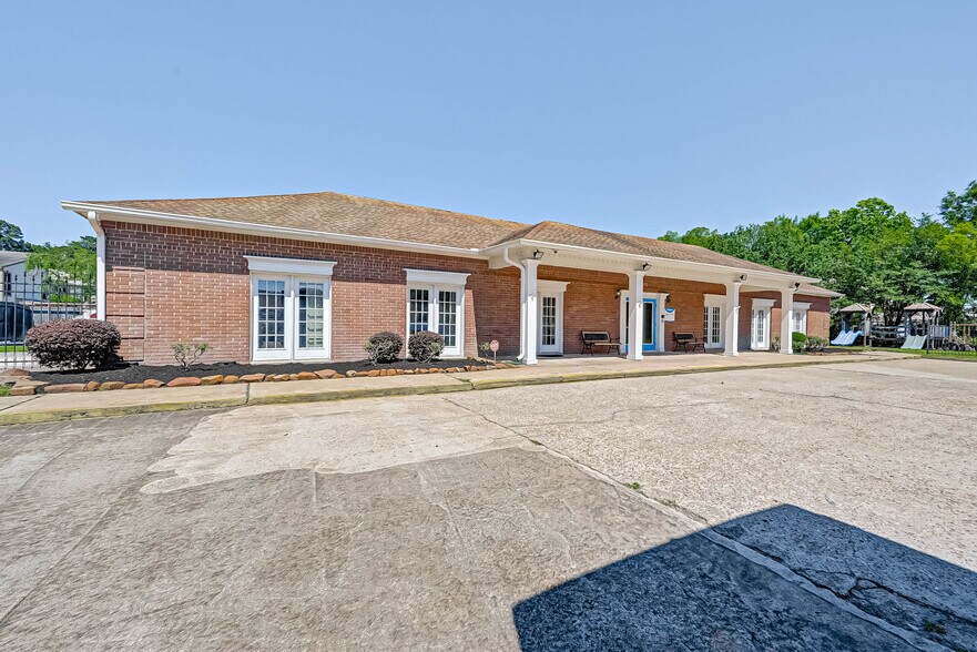 More Photos Of 2105 Cypress Landing Dr, Houston Daycare Center For Sale