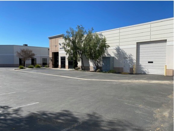 More Photos Of 527 Princeland Ct, Corona Warehouse For Sale