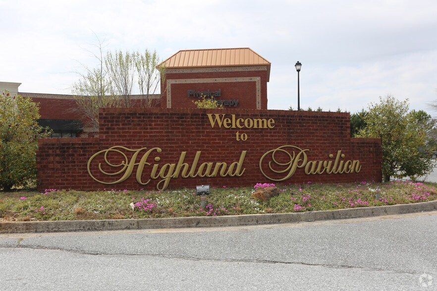 More Photos Of 76 Highland Pavilion Ct, Hiram Storefront For Lease