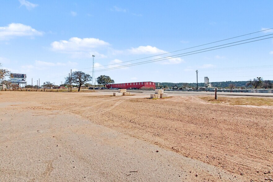 More Photos Of 15615 E State Highway 29, Buchanan Dam Restaurant For Sale