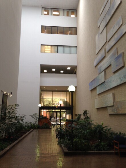 More Photos Of 3525 Prytania St, New Orleans Medical For Sale