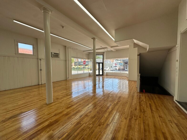 Primary Photo Of 443-455 Moody St, Waltham Storefront Retail Residential For Lease