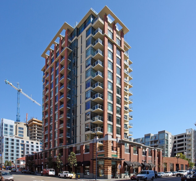 More Photos Of 427 9th Ave, San Diego Apartments For Lease