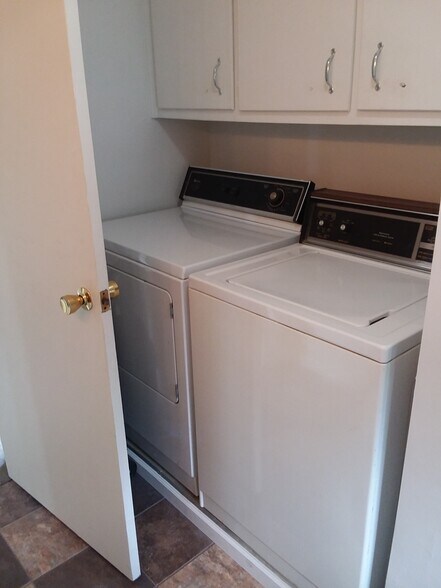 More Photos Of 853 W State Road 38, New Castle General Retail For Sale