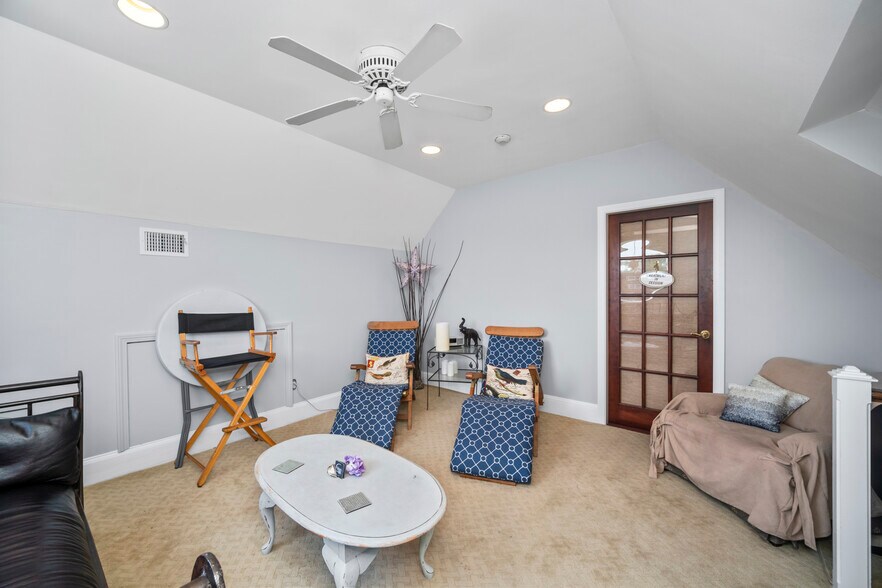 More Photos Of 65 Willard St, Quincy Freestanding For Sale