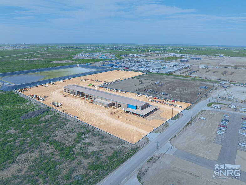 More Photos Of 10911 W County Road 47, Midland Warehouse For Lease
