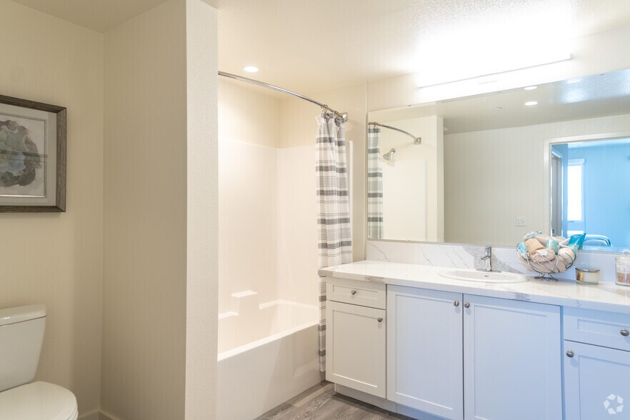 More Photos Of 1978 W Carson St, Torrance Apartments For Lease