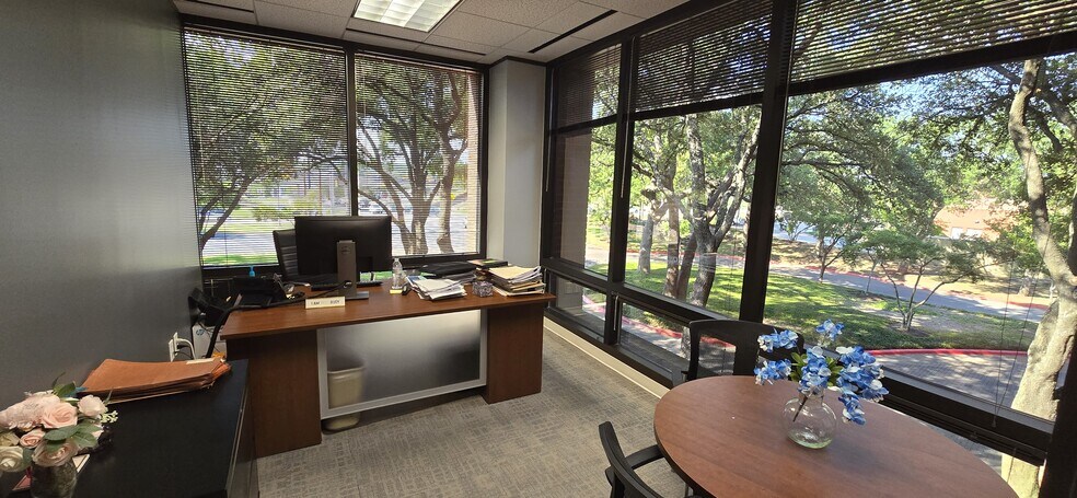 More Photos Of 901 S Mopac Expy, Austin Office For Lease