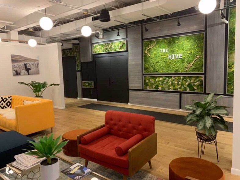 More Photos Of 2722 E Michigan Ave, Lansing Loft Creative Space For Lease