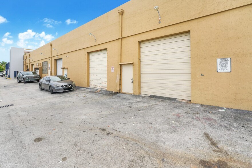 Primary Photo Of 1651 W 37th St, Hialeah Warehouse For Sale