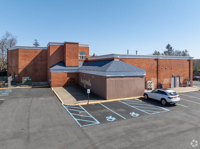 More Photos Of 208 Route 112, Port Jefferson Station Unknown For Lease