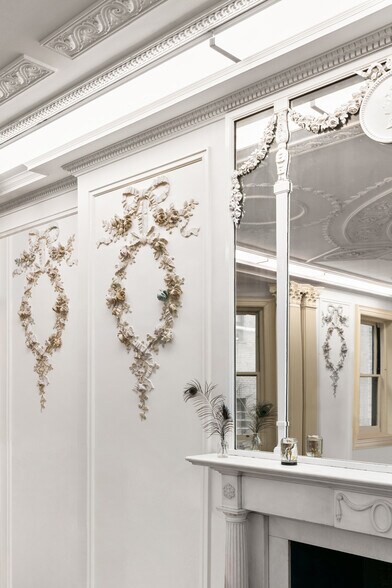 More Photos Of 12 E 79th St, New York Schools For Sale