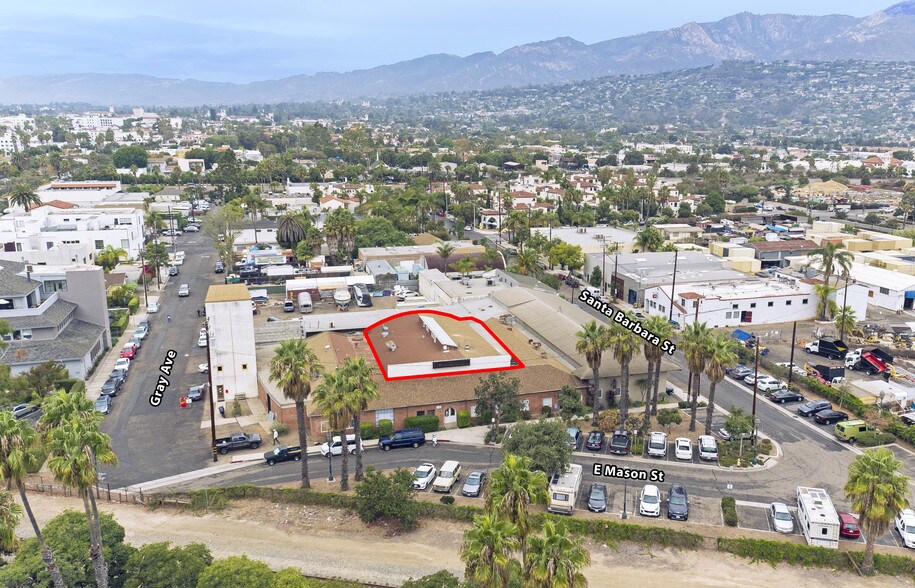 More Photos Of 121 E Mason St, Santa Barbara Warehouse For Lease