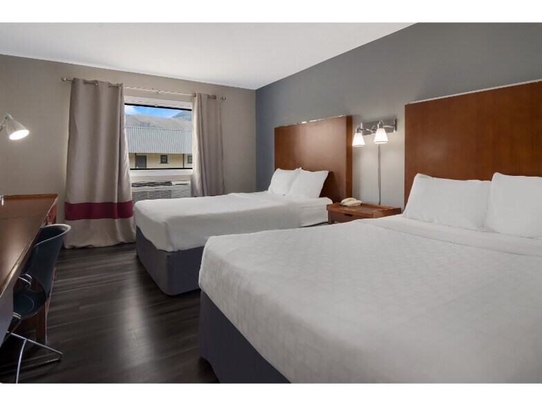 More Photos Of 1390 Columbia St, Kamloops Hotel For Sale