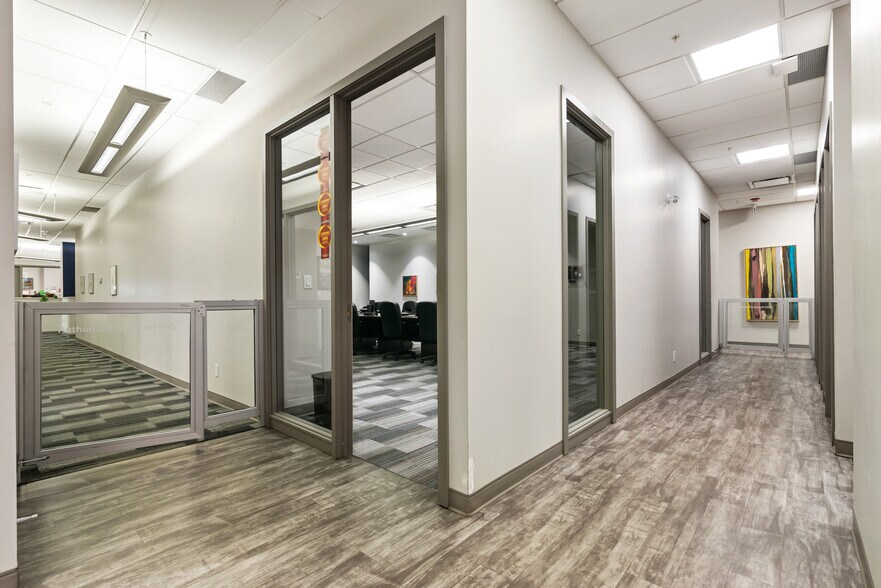 More Photos Of Groat Rd & 111 Av NW, Edmonton General Retail For Lease