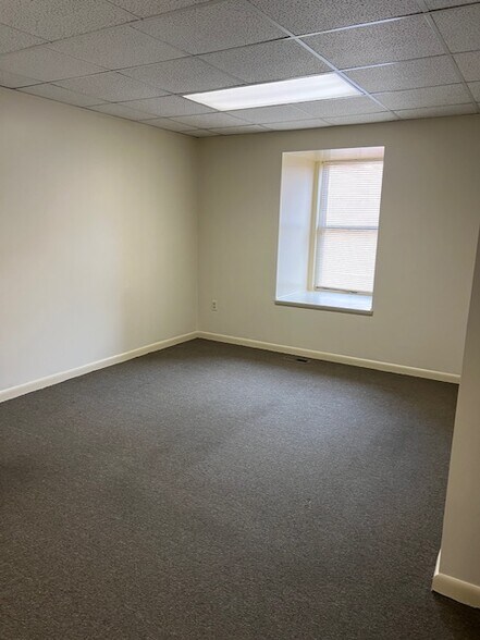 More Photos Of 3525 Ellicott Mills Dr, Ellicott City Office For Lease