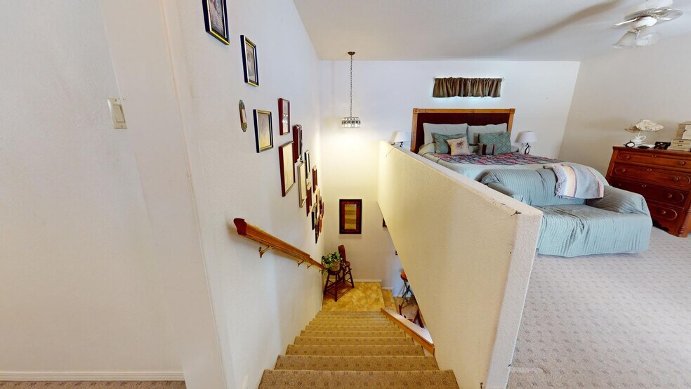 More Photos Of 1804 E College Blvd, Roswell General Retail For Sale