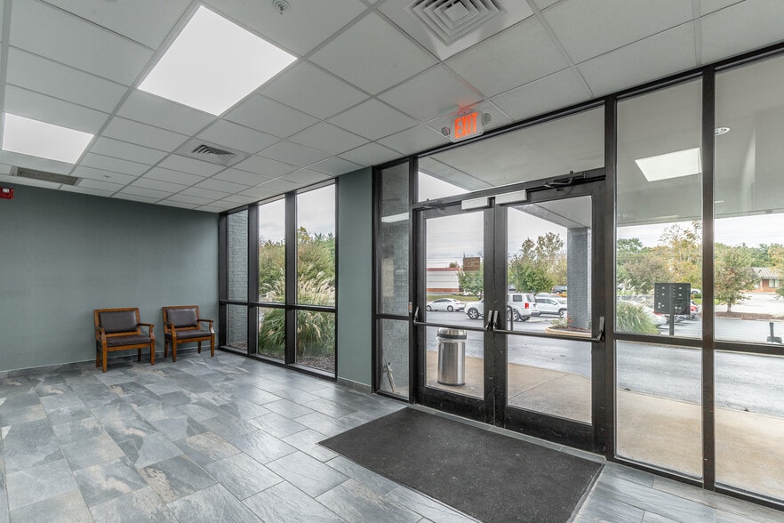 More Photos Of 929 Spring Creek Rd, Chattanooga Medical For Lease