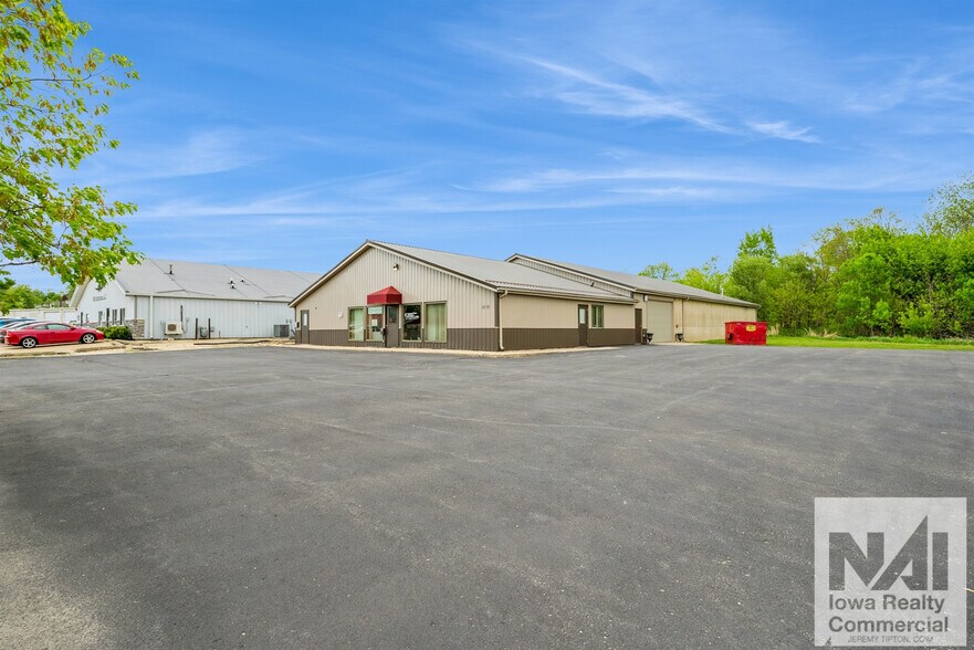More Photos Of 1070 Lyons Ln, Marion Warehouse For Lease