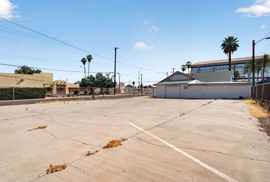 More Photos Of 3838 N 7th St, Phoenix Office For Lease