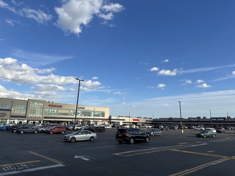 More Photos Of 253-01 Rockaway Blvd, Rosedale Unknown For Lease