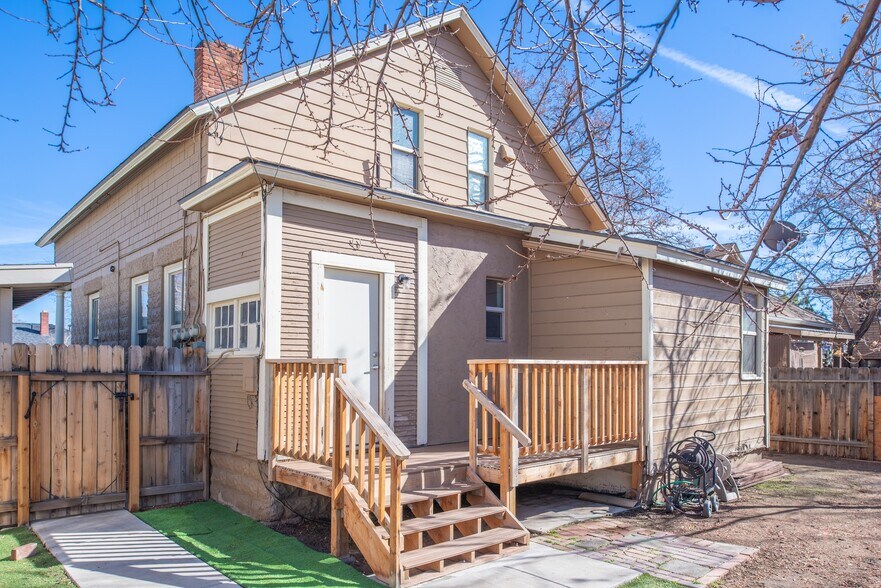 More Photos Of 629 Sinclair St, Reno Apartments For Sale