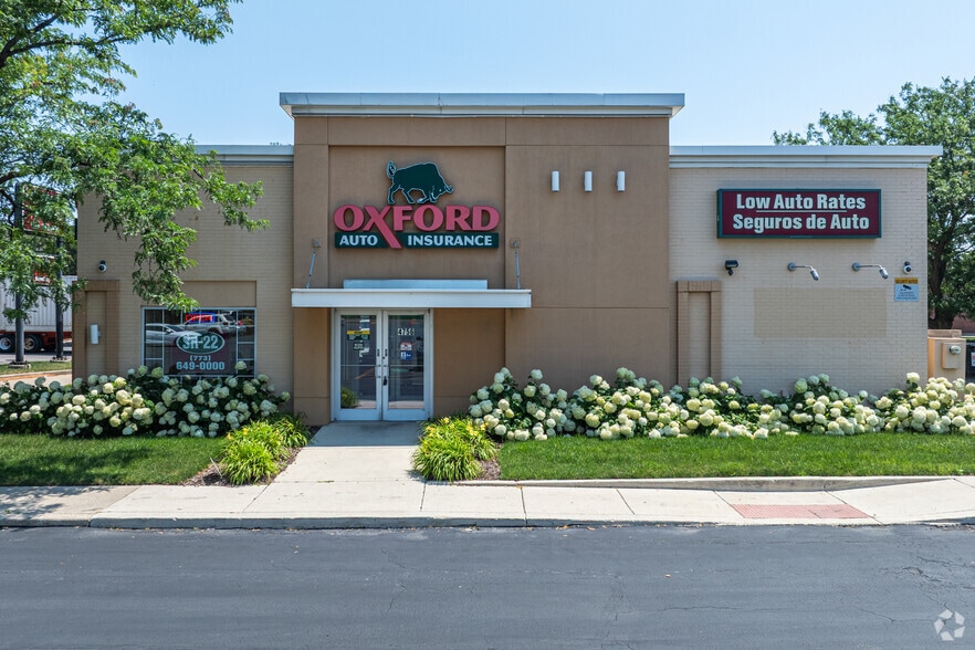 More Photos Of 4756 W 47th St, Chicago Storefront For Sale