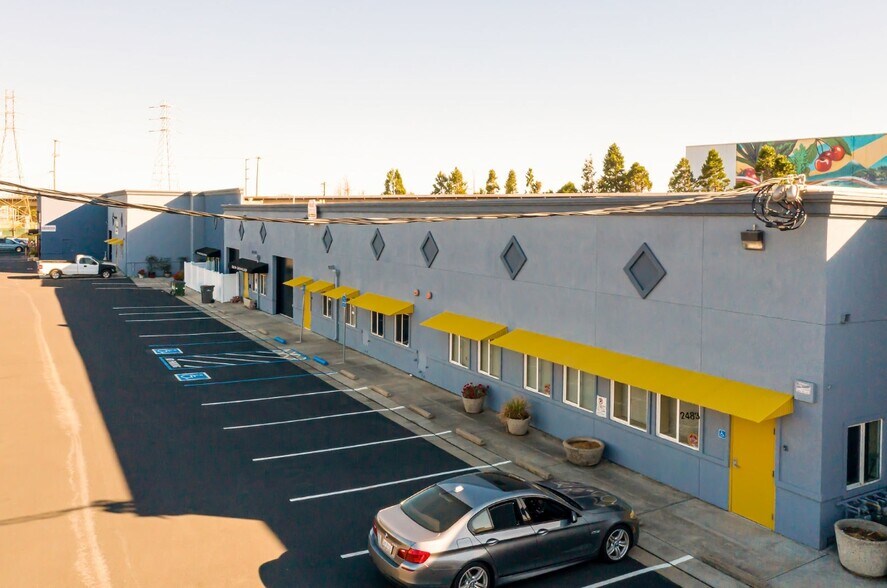 More Photos Of 2483-2495 Washington Ave, San Leandro Light Manufacturing For Lease