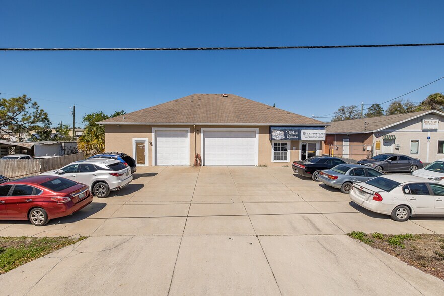 Primary Photo Of 6151 Springer Dr, Port Richey Warehouse For Sale