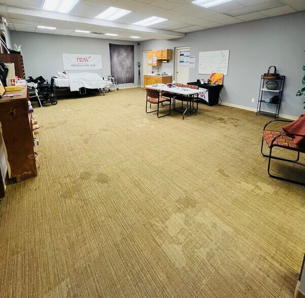 More Photos Of 4777 E State St, Rockford Medical For Sale