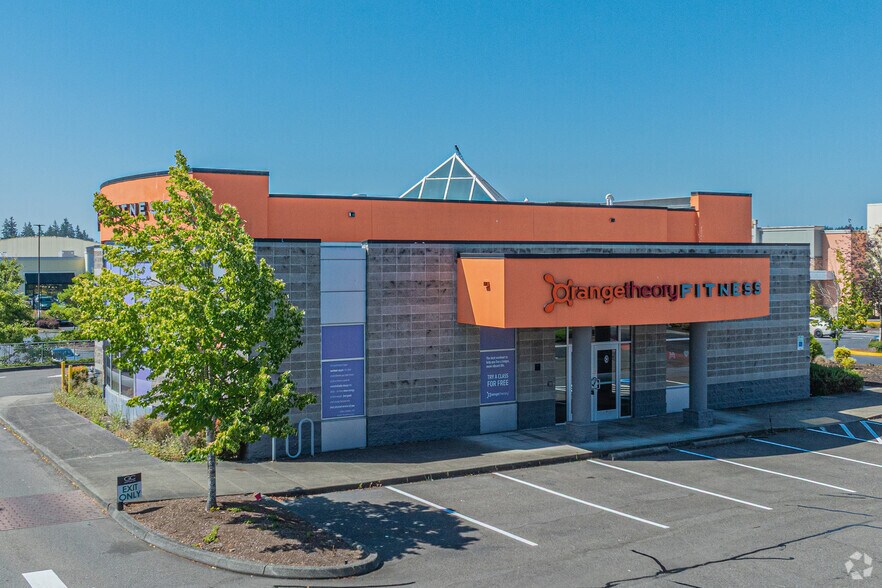 More Photos Of 35007 Enchanted Pky S, Federal Way Freestanding For Lease