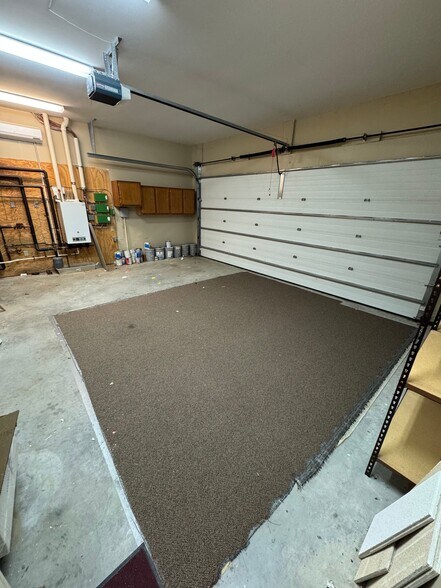 More Photos Of 1239 E 4th Street Rd, Seymour Office For Lease