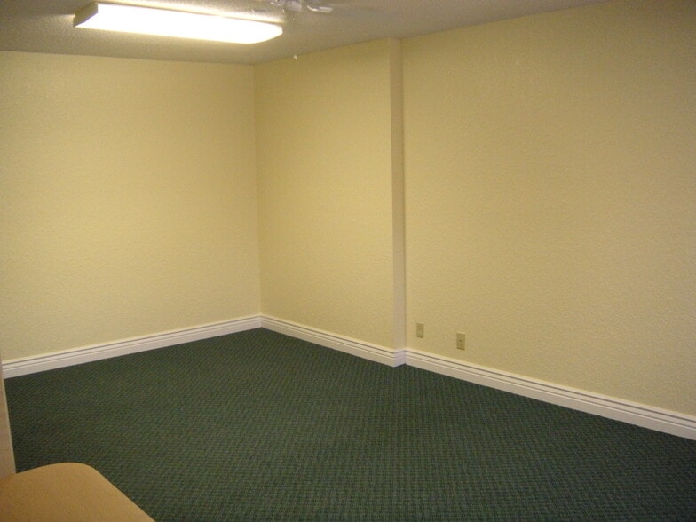 More Photos Of 6971 N Federal Hwy, Boca Raton Medical For Sale