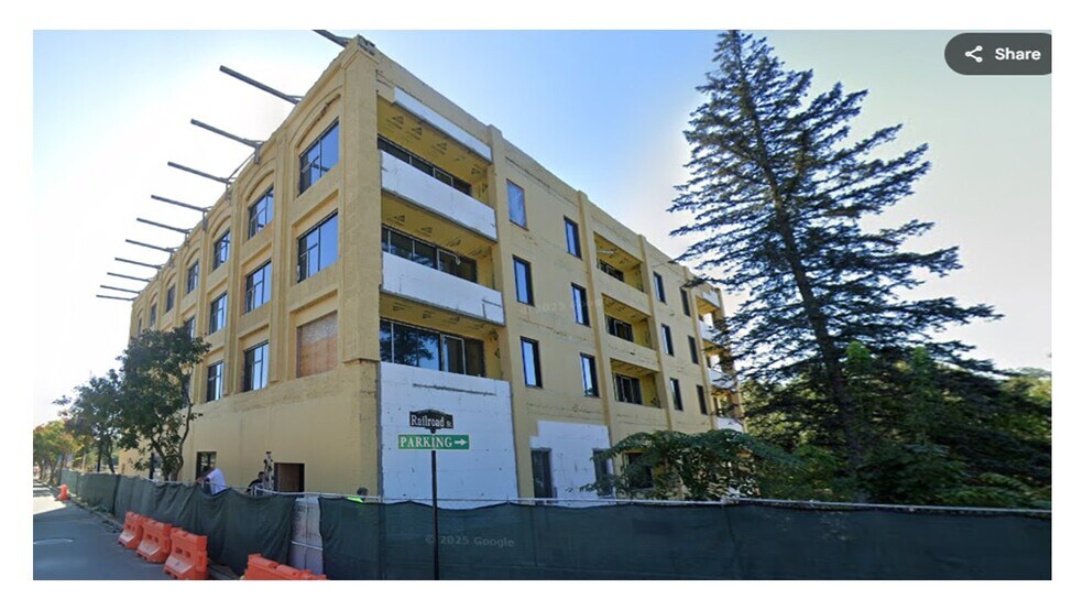 Primary Photo Of 650-670 Main St, Willimantic Office For Sale