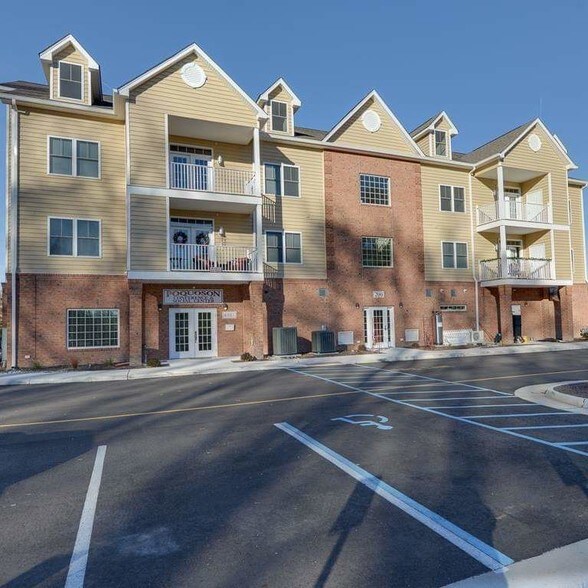 More Photos Of 200 Fountains Ln, Poquoson Apartments For Lease