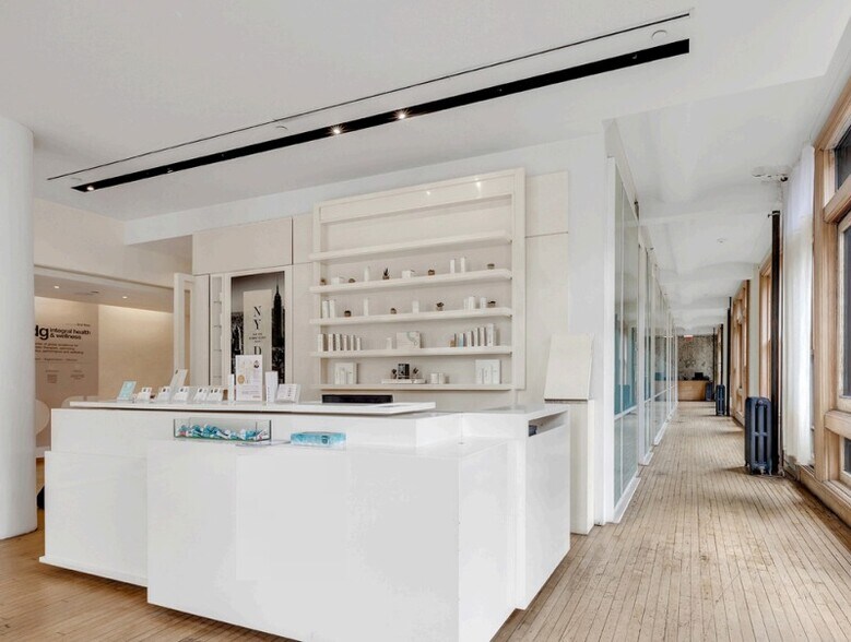 More Photos Of 119 Fifth Ave, New York Office For Sale