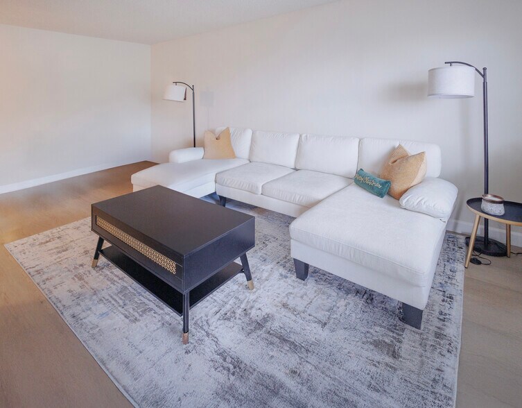 More Photos Of 5500 Camden Ave, San Jose Apartments For Sale