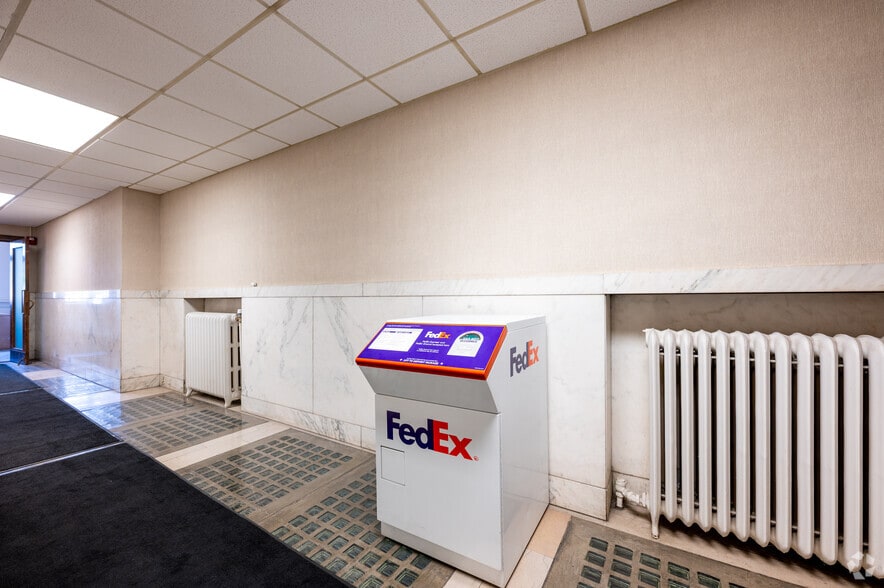 More Photos Of 300 Main St, Lafayette Office For Lease