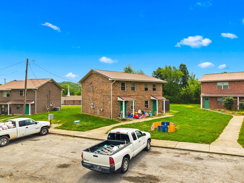 More Photos Of 3229 Blue Springs rd, Strawberry Plains Multifamily For Sale