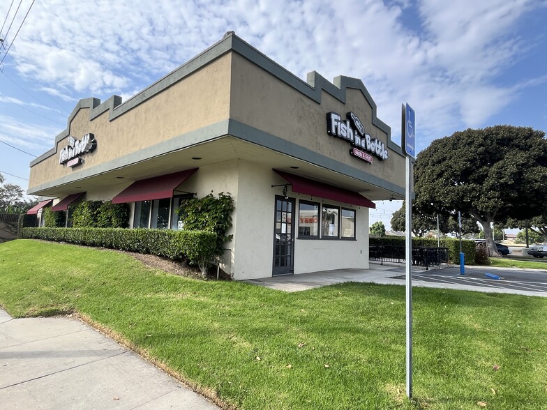 Primary Photo Of 10205 Valley View St, Cypress Fast Food For Lease