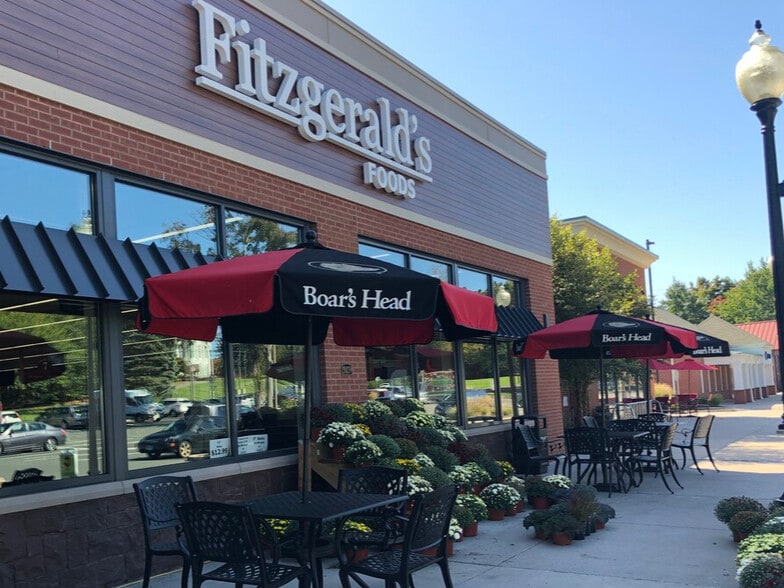 More Photos Of 700-720 Hopmeadow St, Simsbury Unknown For Lease