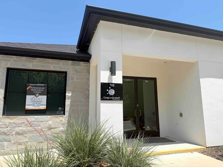 More Photos Of 3721 S Stonebridge Dr, McKinney Unknown For Lease