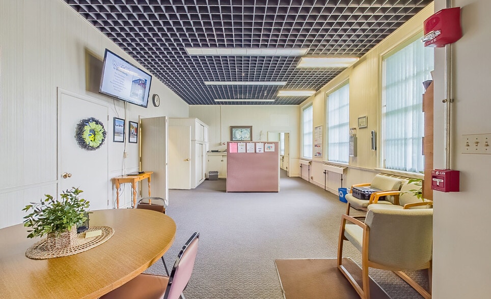 More Photos Of 480 W 5th St, Bloomsburg Manufacturing For Sale