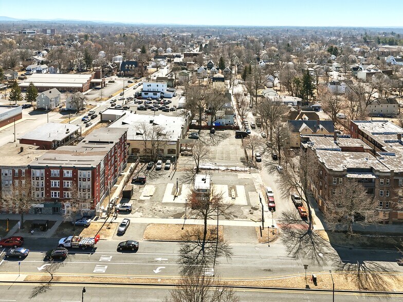 More Photos Of 671 State St, Springfield Convenience Store For Sale