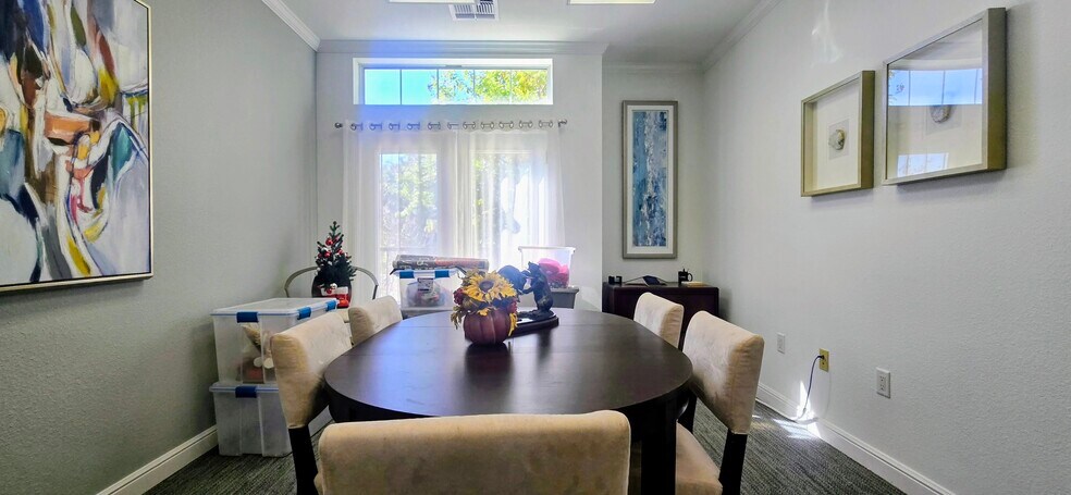 More Photos Of 1205 Bent Oaks Ct, Denton Office For Sale
